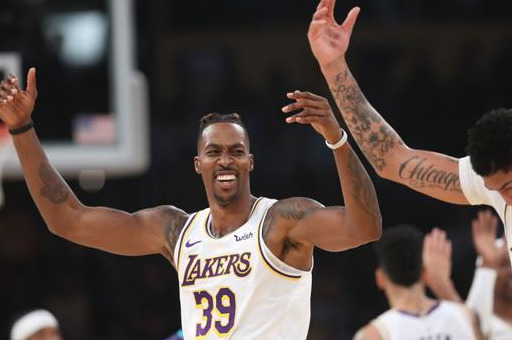  小萨博尼斯20+20国王轻取奇才  